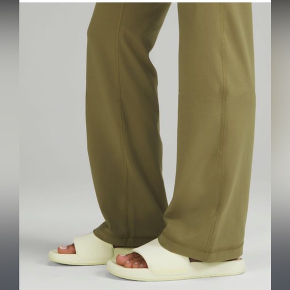 Lululemon Astro pants - Picture 6 of 6